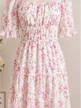 Trixxi Floral Dress in White and Pink